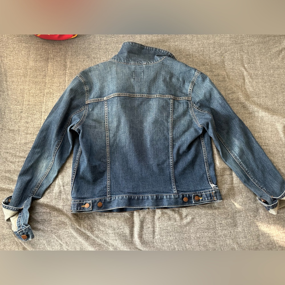 Women’s Gap stretchy denim jacket Large - Picture 2 of 5